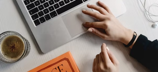 在UI界面中设计中，可提高点击量的心理学技巧