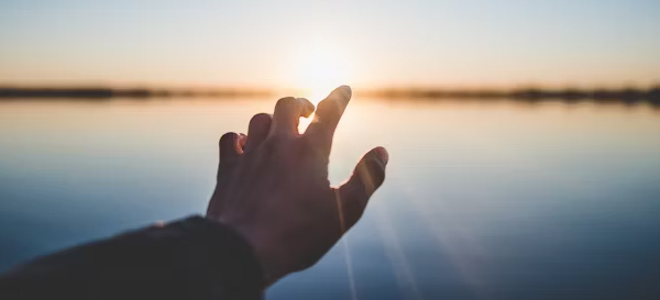 在用户体验UX设计之前，必须先制定用户体验的愿景和目标