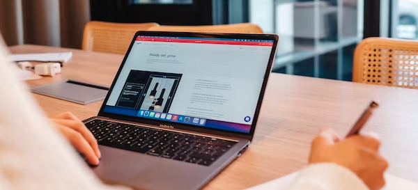 用户流程 VS 用户旅程：两者有何不同？各自优缺点是什么？