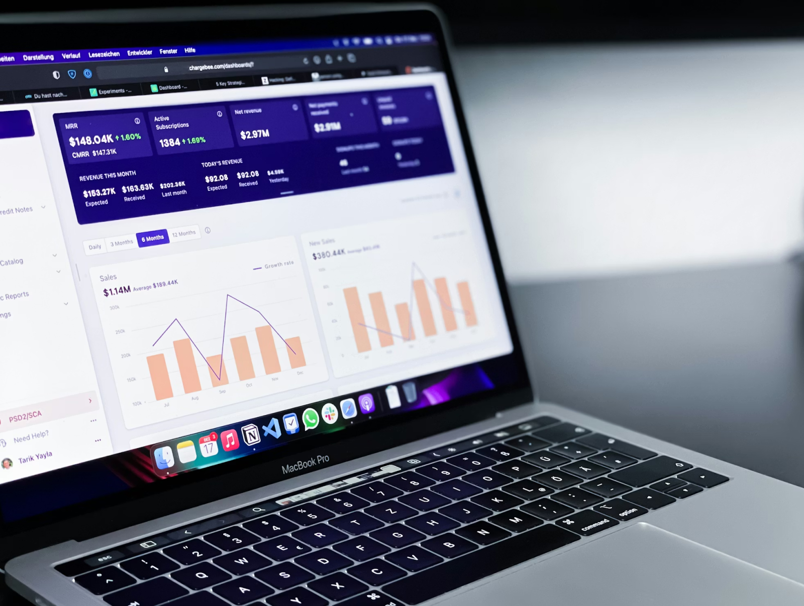 Dashboard UI / UX的设计 Dashboard UI / UX的设计